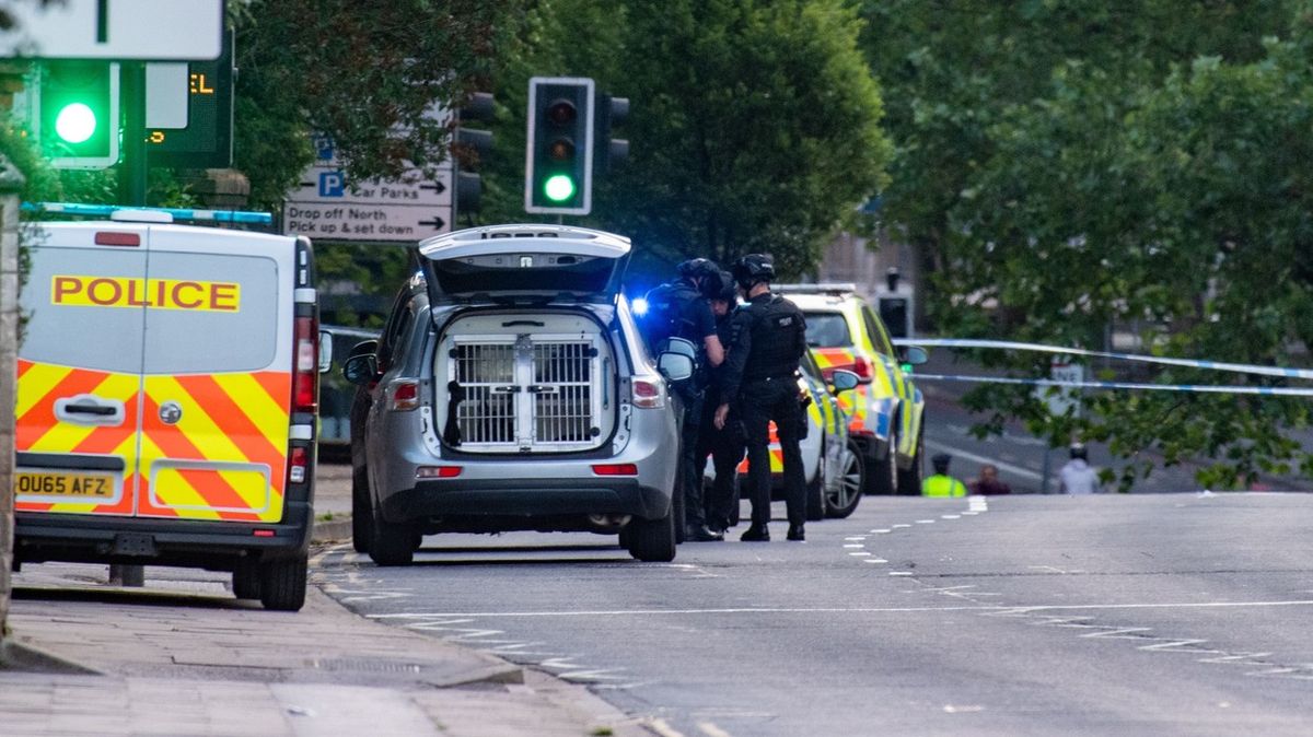 Útok v britském Readingu s třemi mrtvými byl teroristickým činem